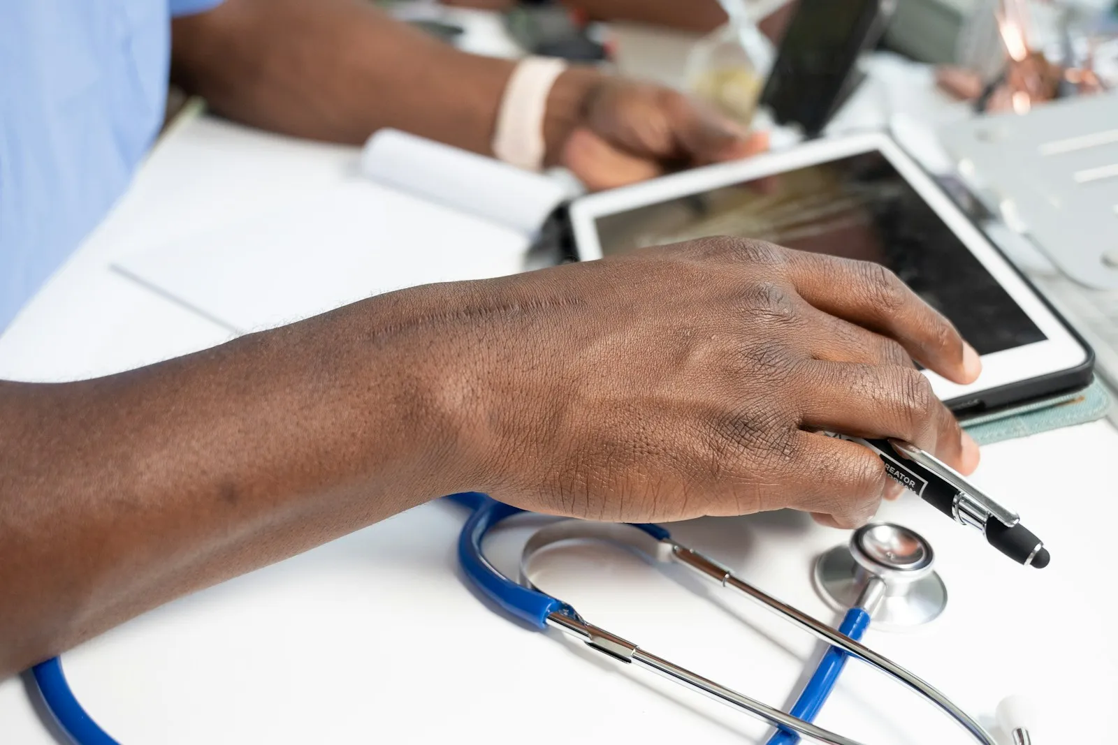 Intelligenza artificiale e referti medici digitali: Trend 2027