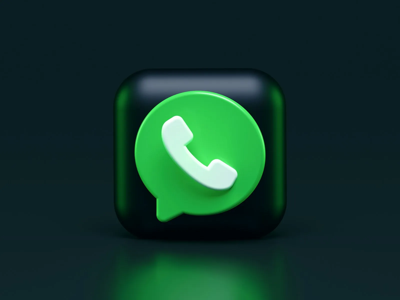 Inviare immagini della buonanotte su WhatsApp (Guida 2026)