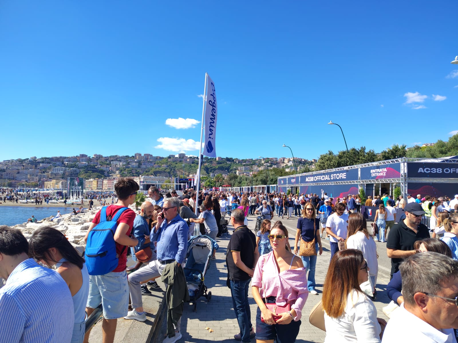 America's Cup 2027 a Napoli: chi si fa trovare online adesso, vince l'estate